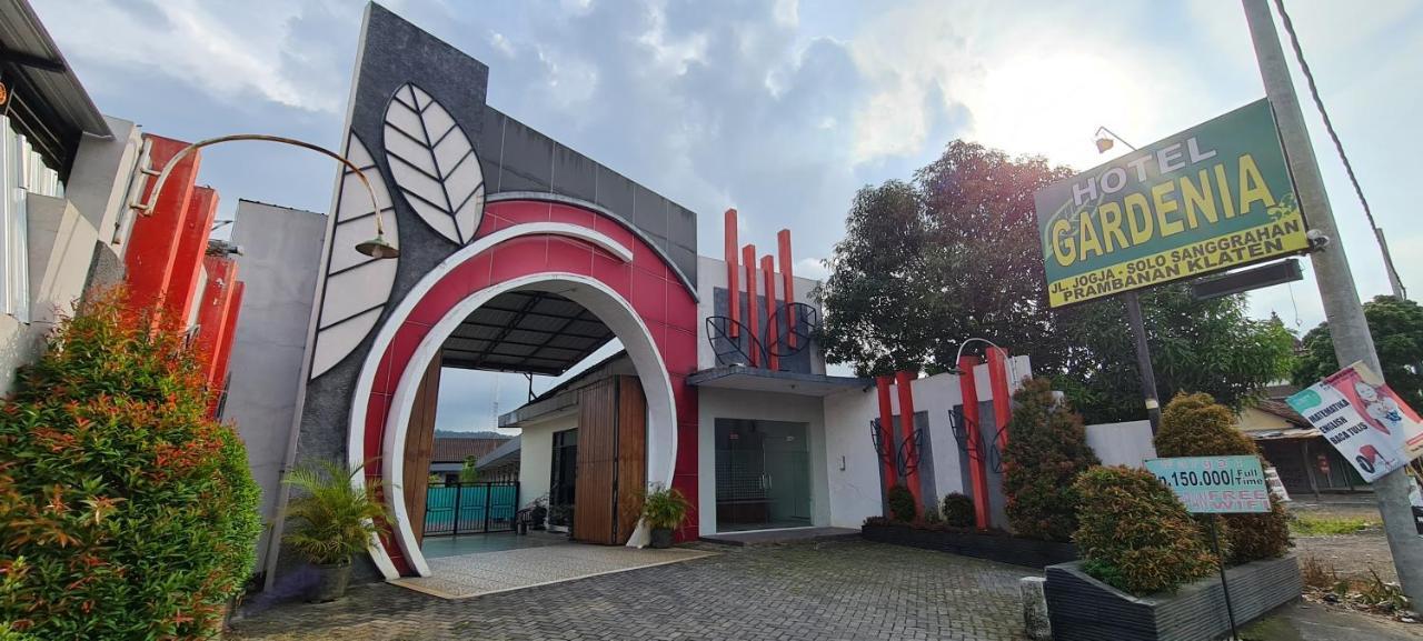 Oyo 90831 Hotel Gardenia Prambanan Surakarta  Екстер'єр фото